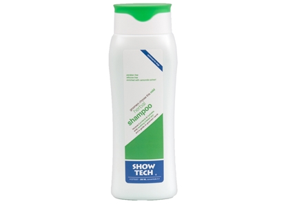Picture of Show Tech Herbal Shampoo